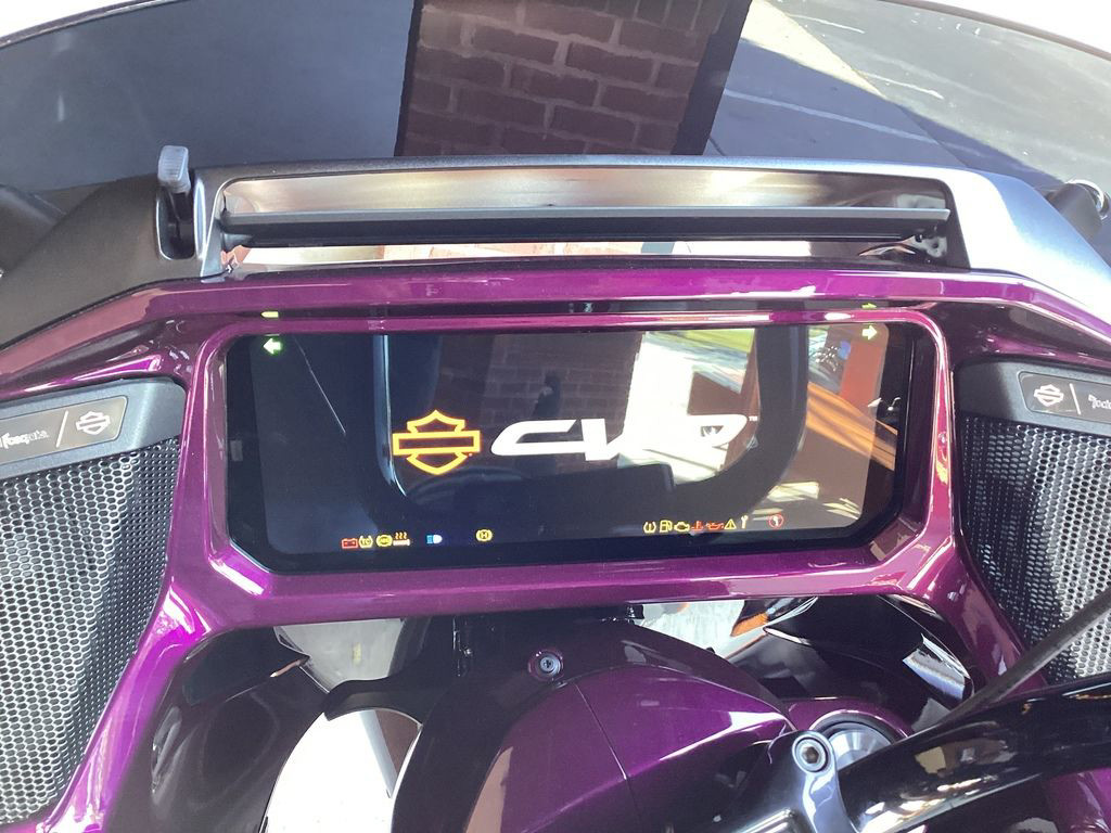 CVO® Road Glide®