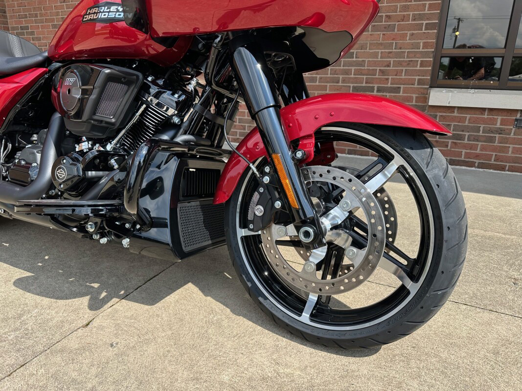 Road Glide®