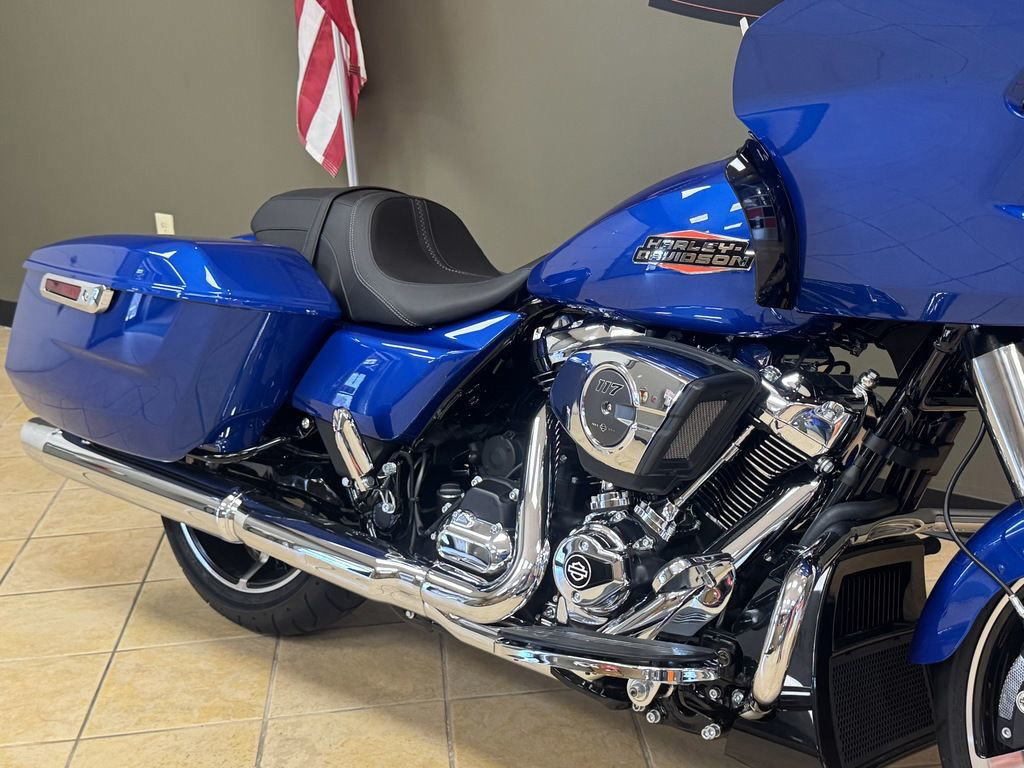 Road Glide®