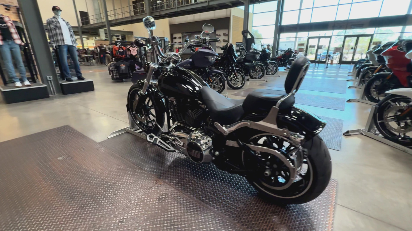 Softail® Breakout®