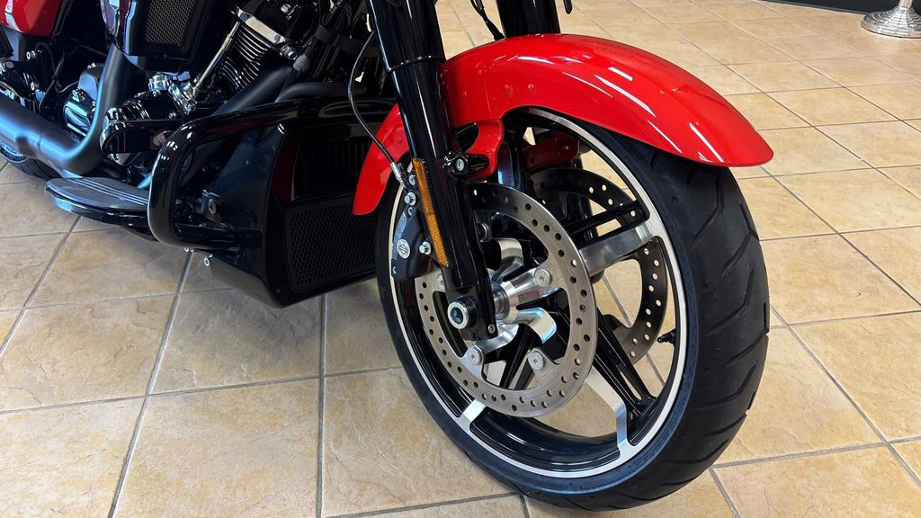 Street Glide®