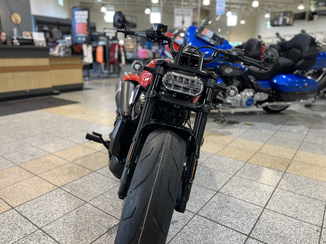 Sportster® S
