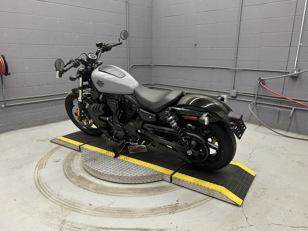 Nightster