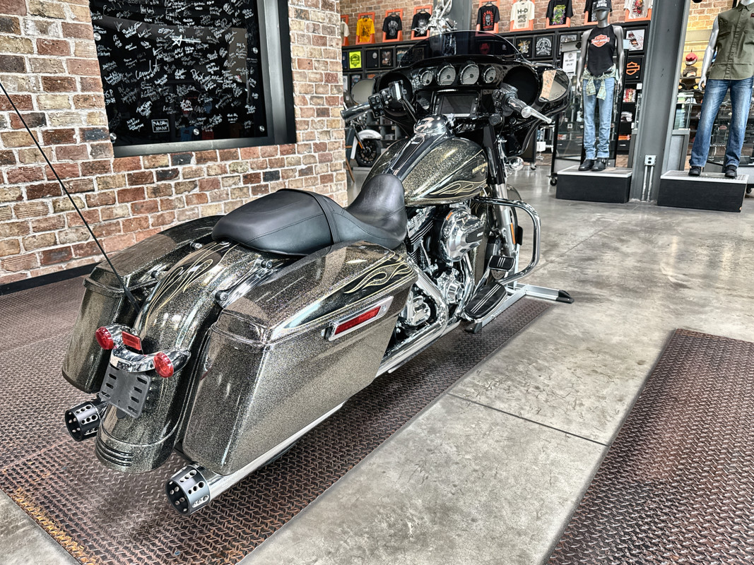 Street Glide® Special