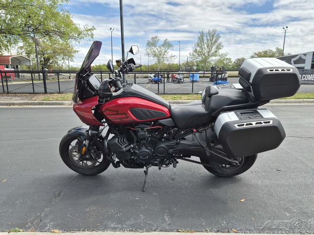 Pan America® 1250 ST