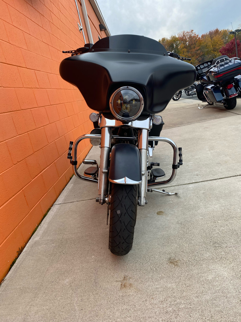 Street Glide®