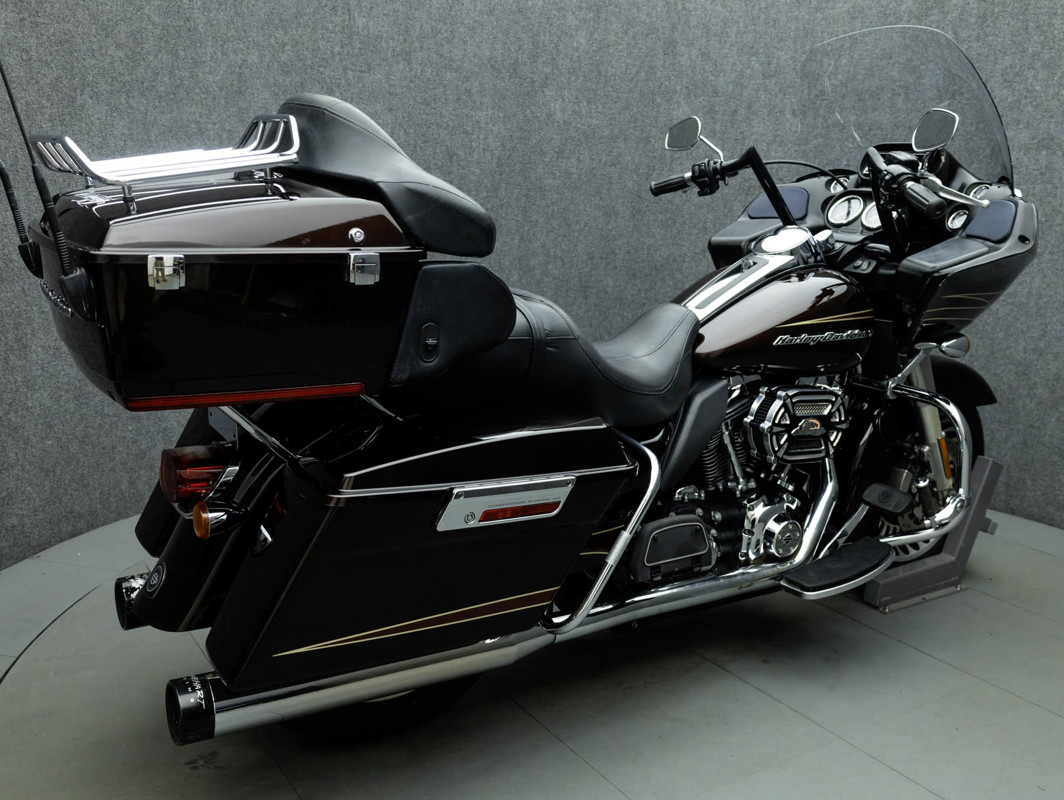 Road Glide® Ultra