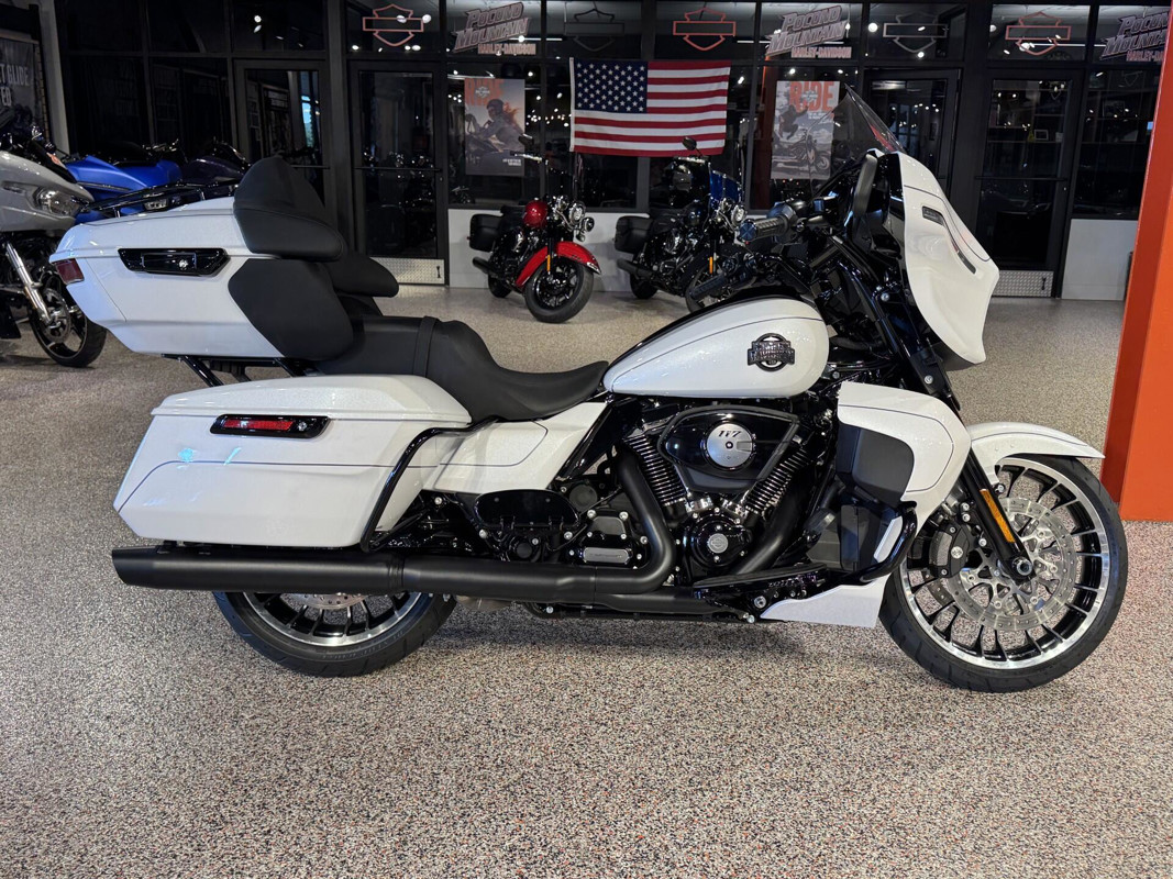 Street Glide® Limited