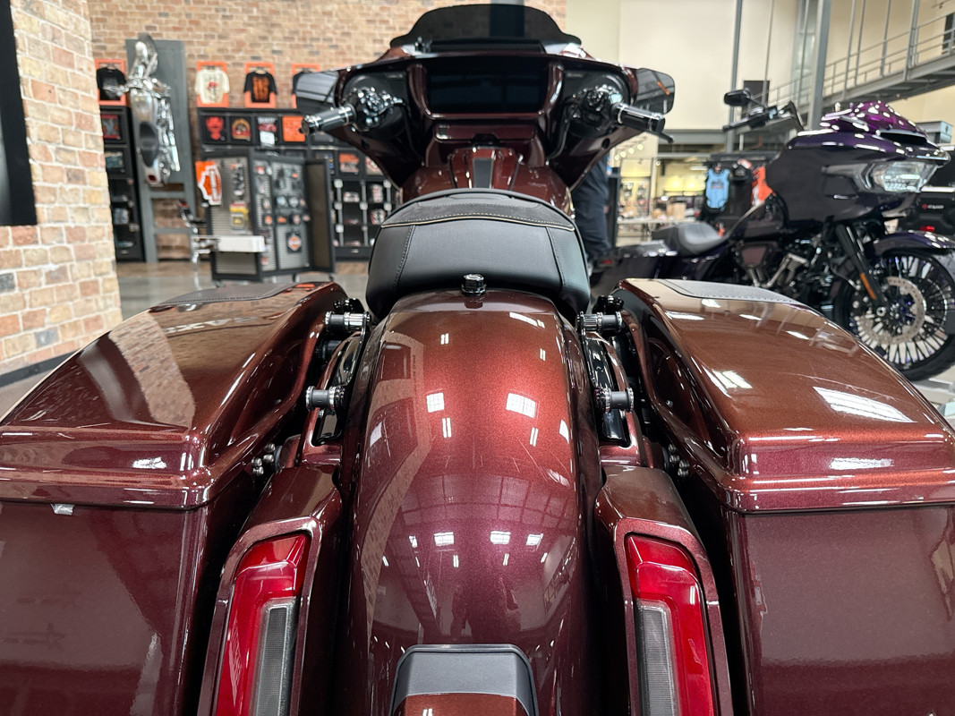 CVO® Street Glide®