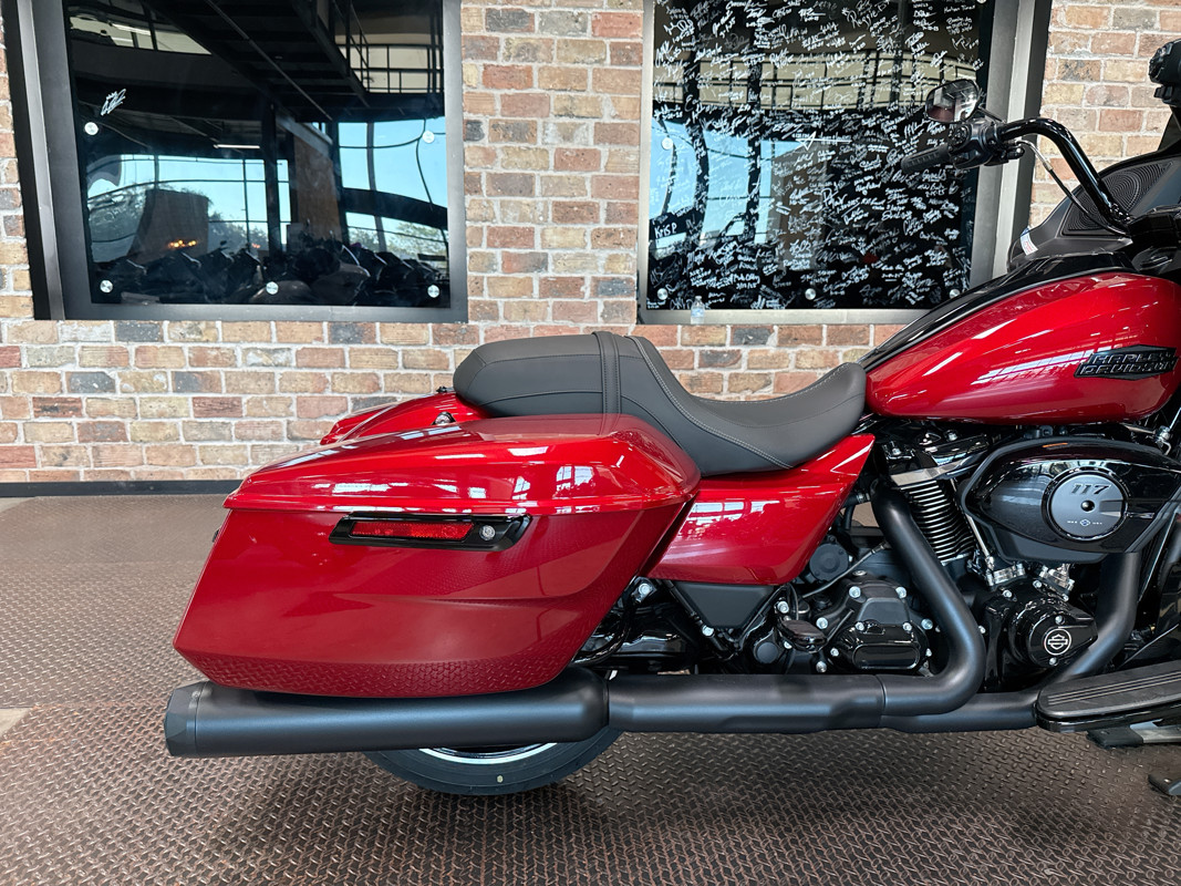 Road Glide®