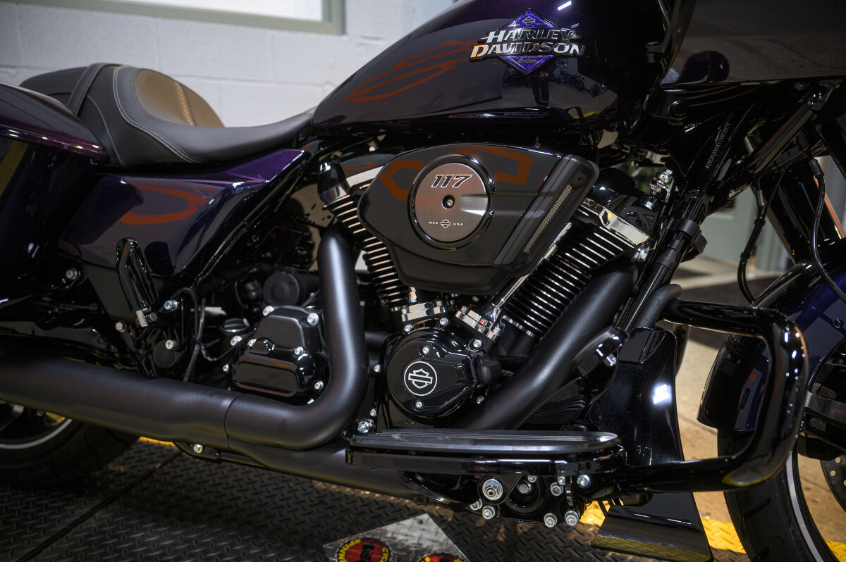 Road Glide®