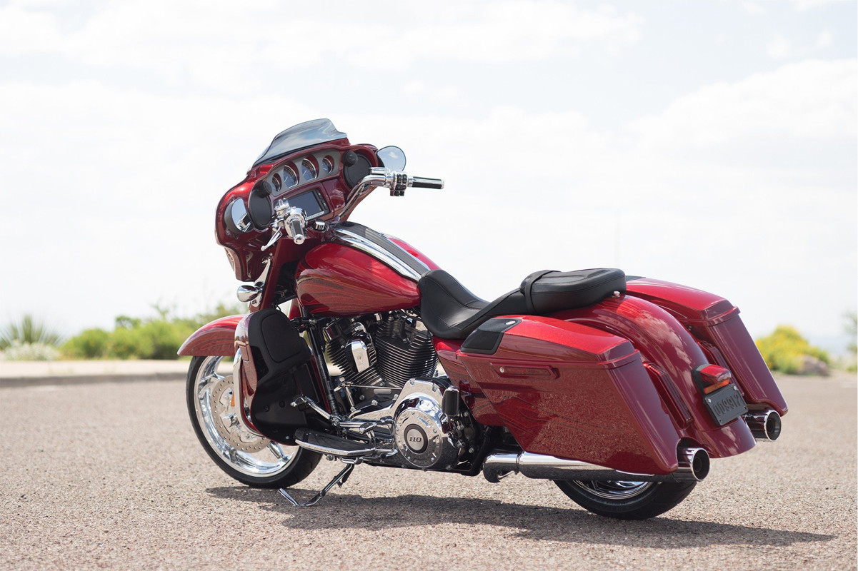 CVO® Street Glide®