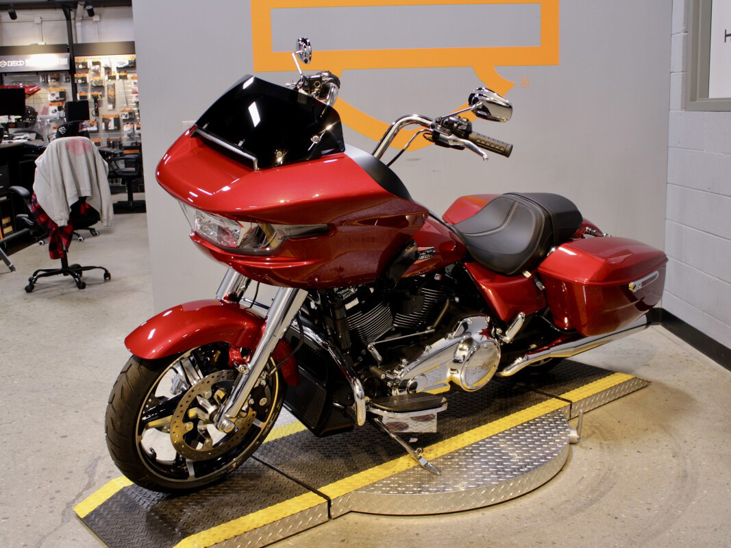 Road Glide®