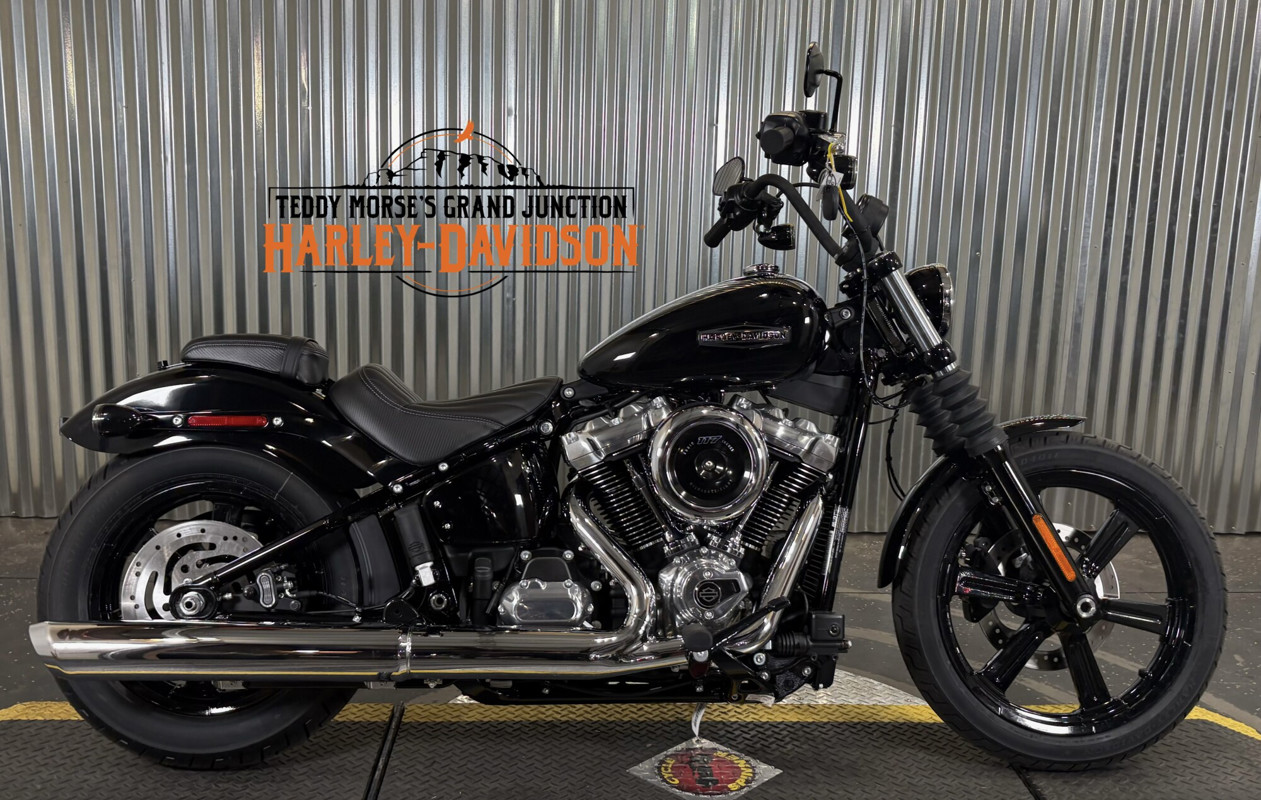 Street Bob®