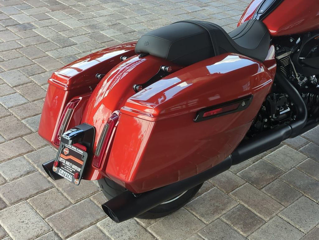 Street Glide®