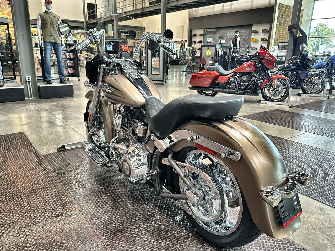CVO® Softail® Convertible