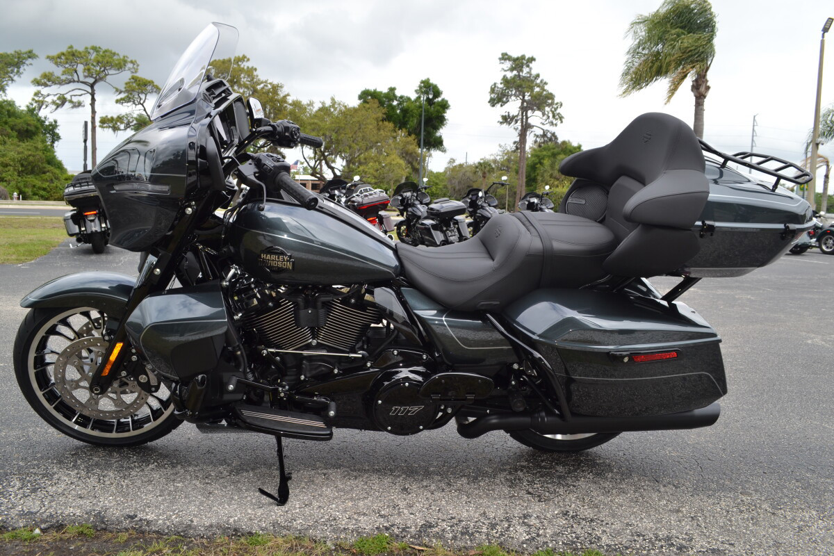 Street Glide® Limited