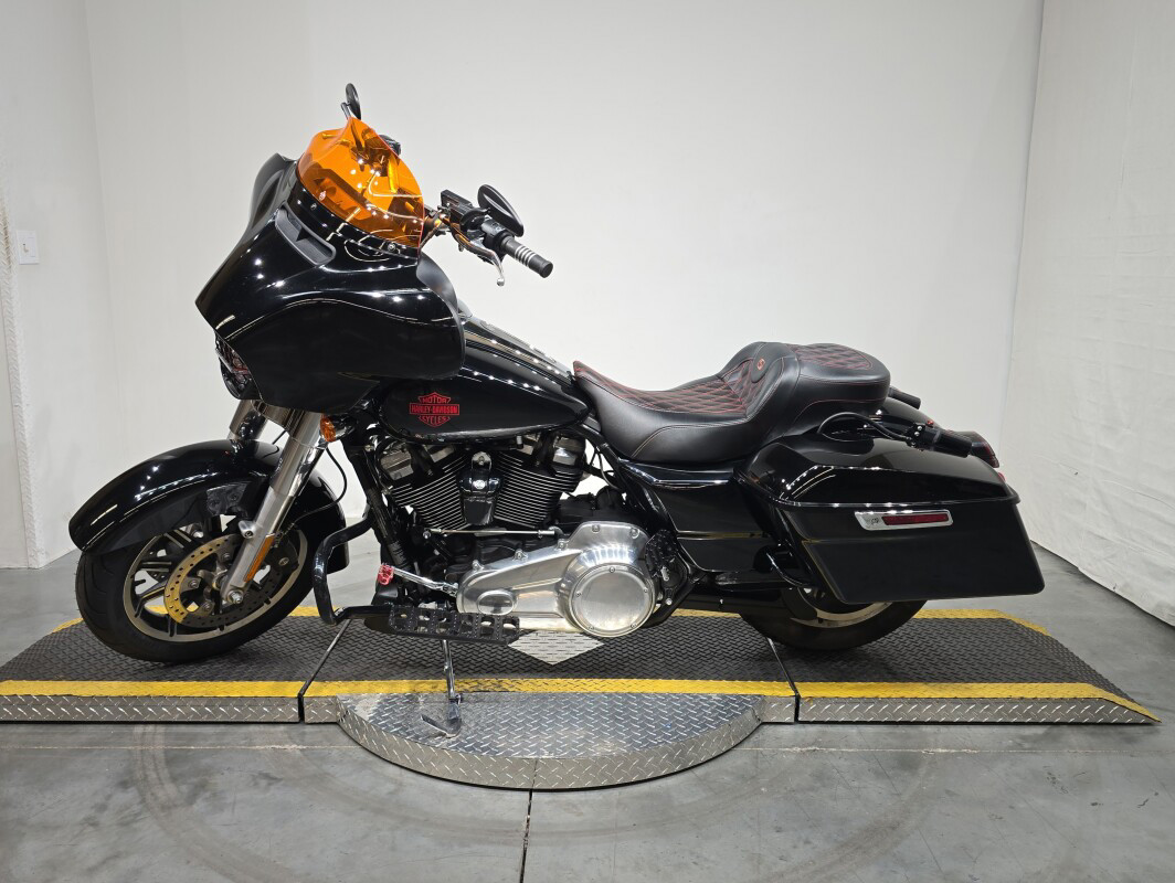 Electra Glide Standard