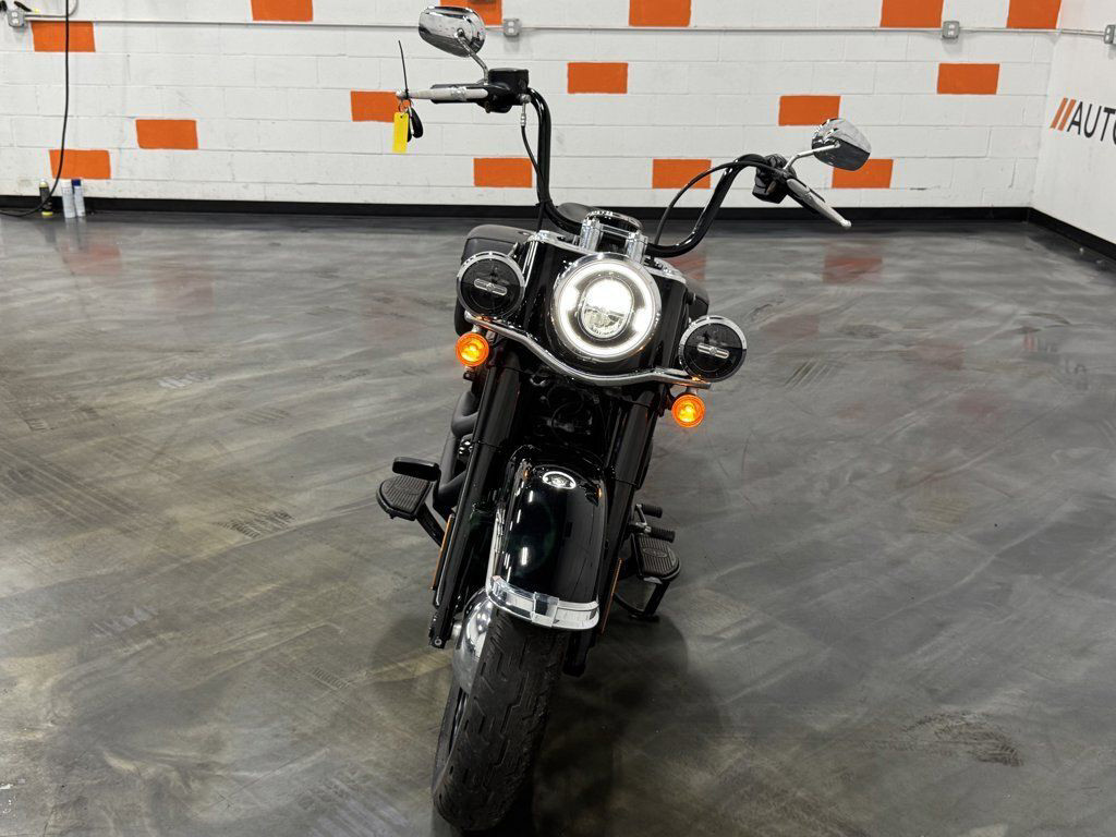 Softail® Heritage Classic 114