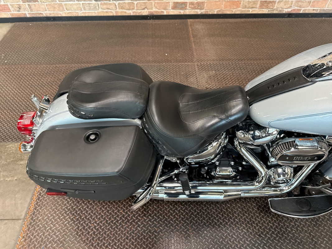 Heritage Classic 114