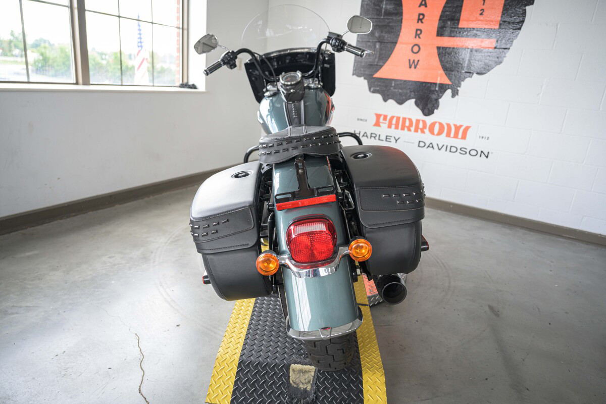 Softail® Heritage Classic 114