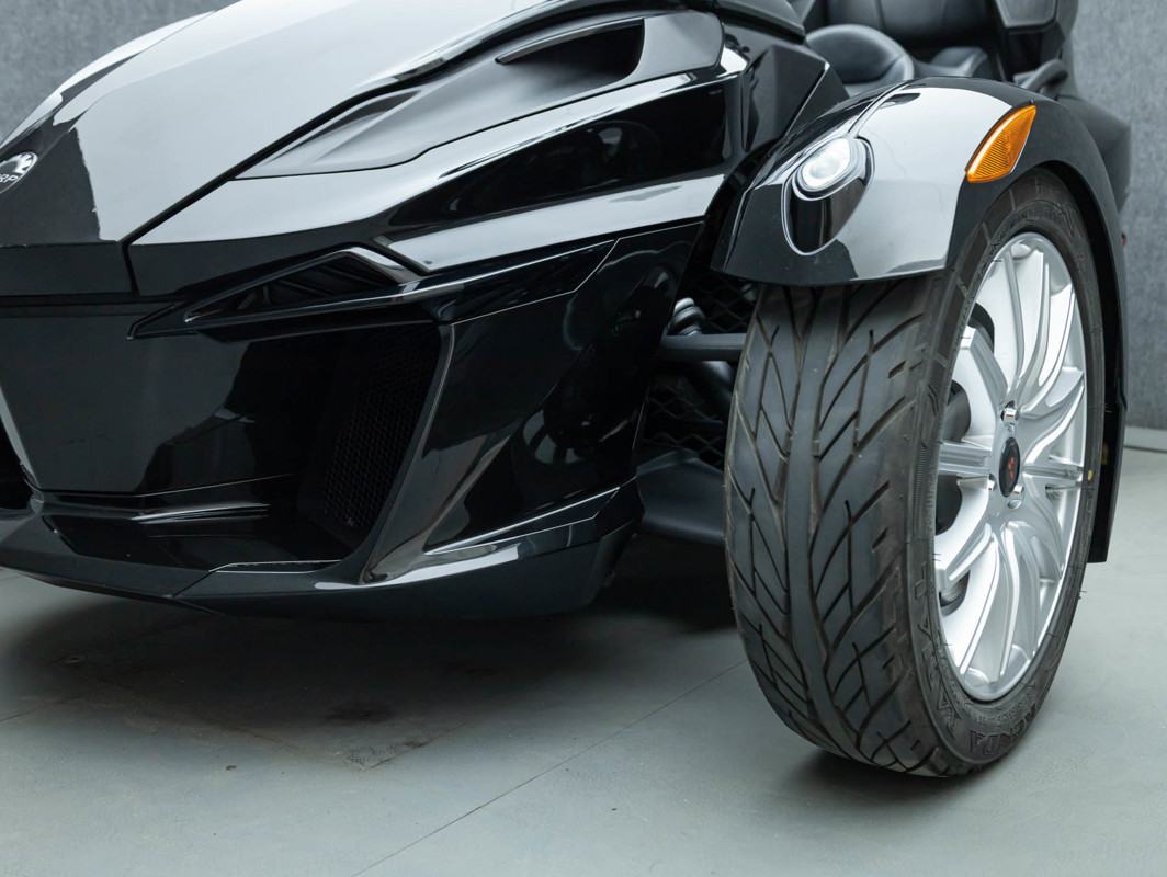 Spyder® RT-S SE6
