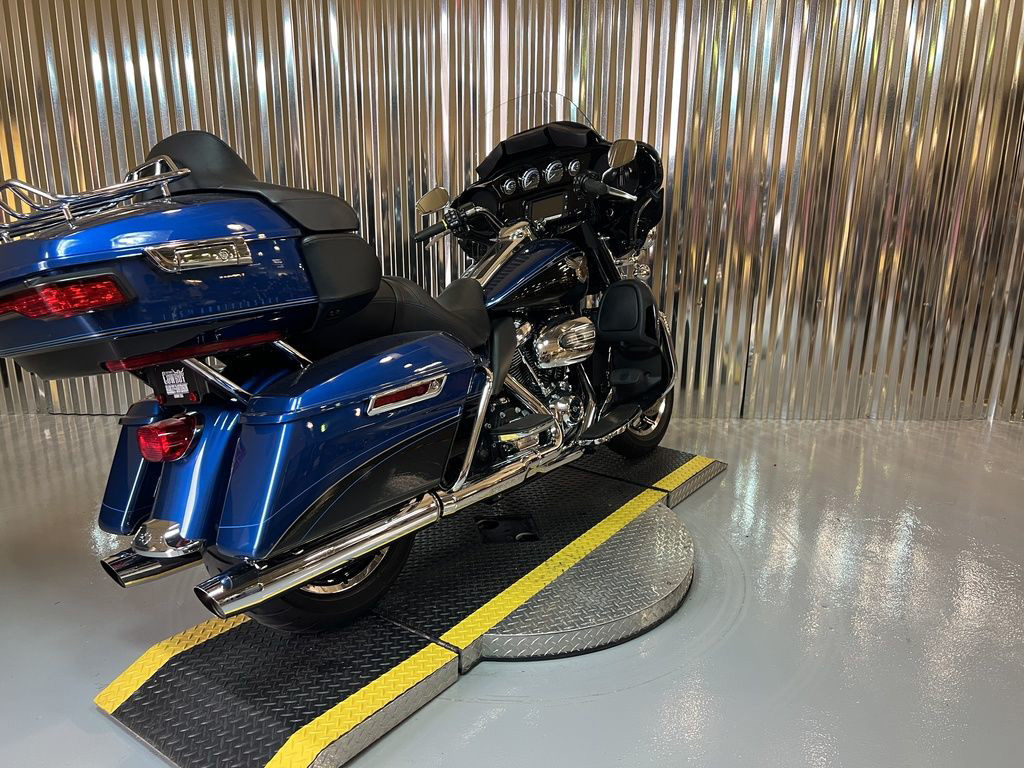Electra Glide® Ultra® Limited 115th Anniversary