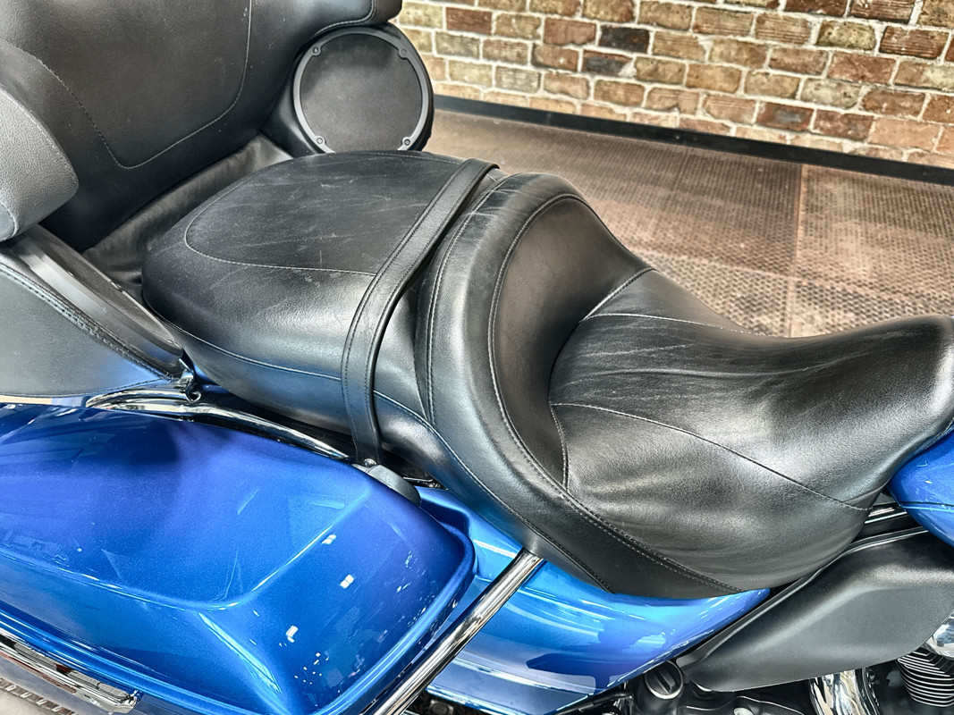 Road Glide® Ultra