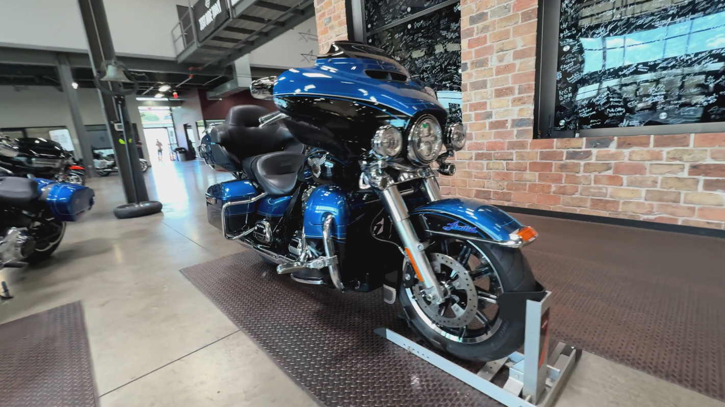 Electra Glide® Ultra® Limited 115th Anniversary