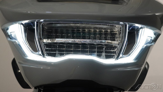 Road Glide®