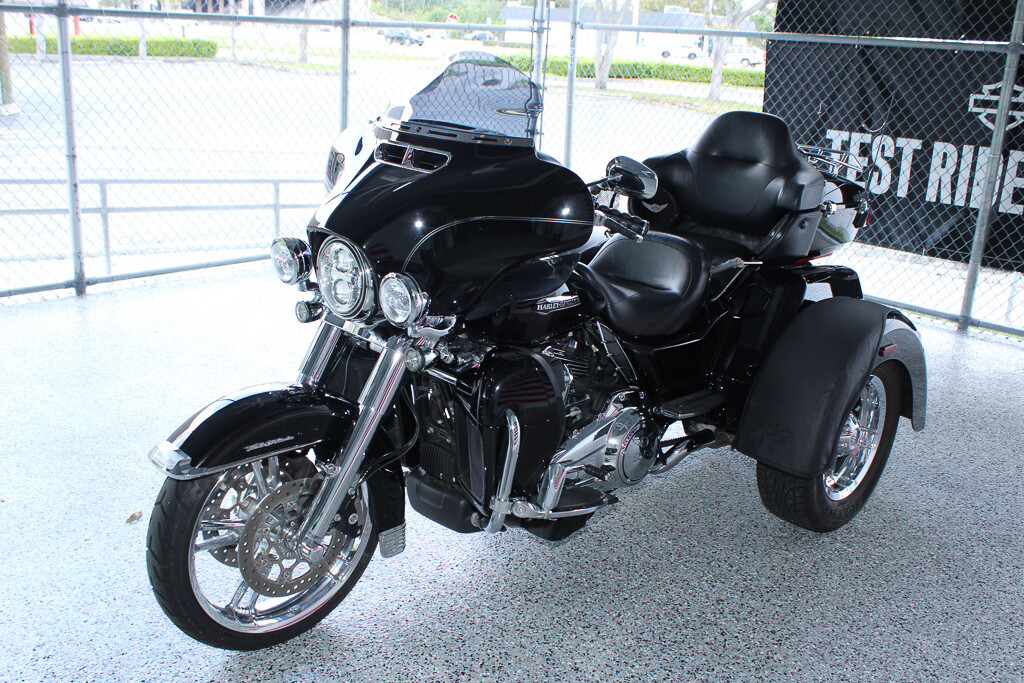 Tri Glide® Ultra