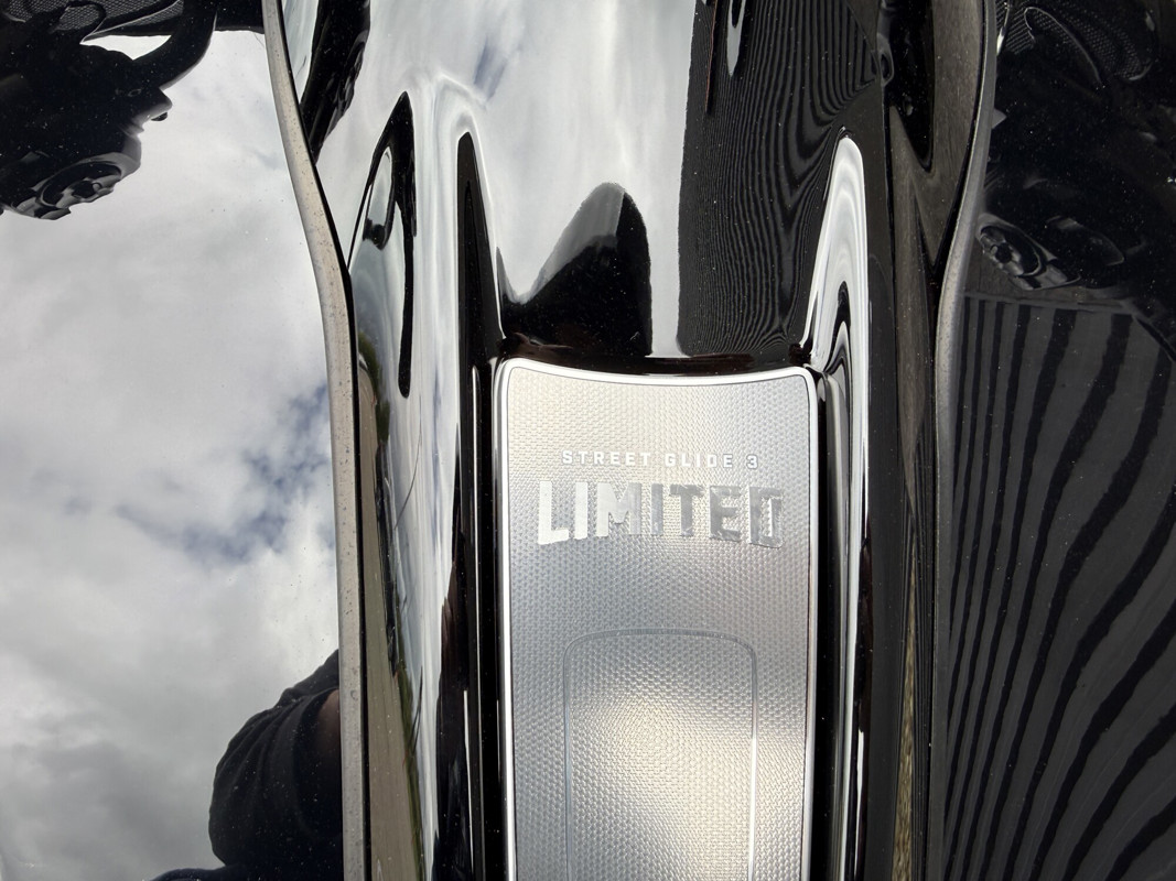 Street Glide® 3 Limited