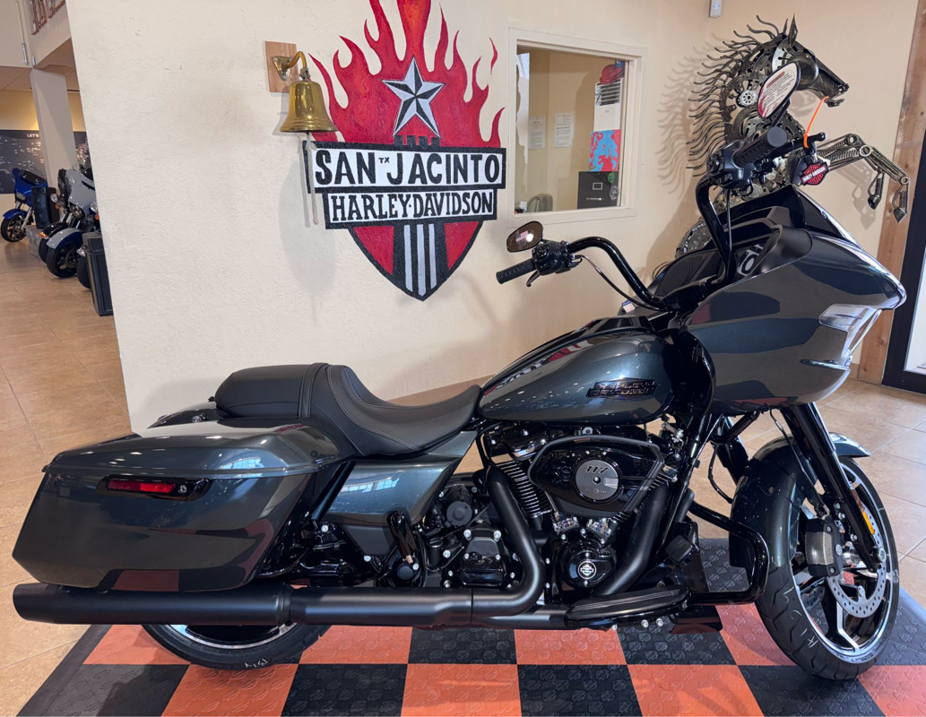 Road Glide®
