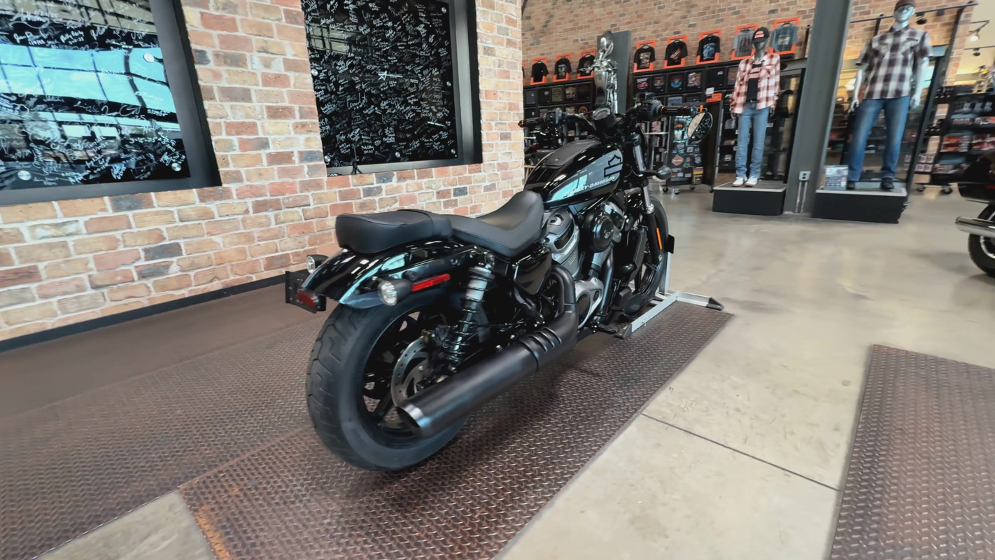 Nightster
