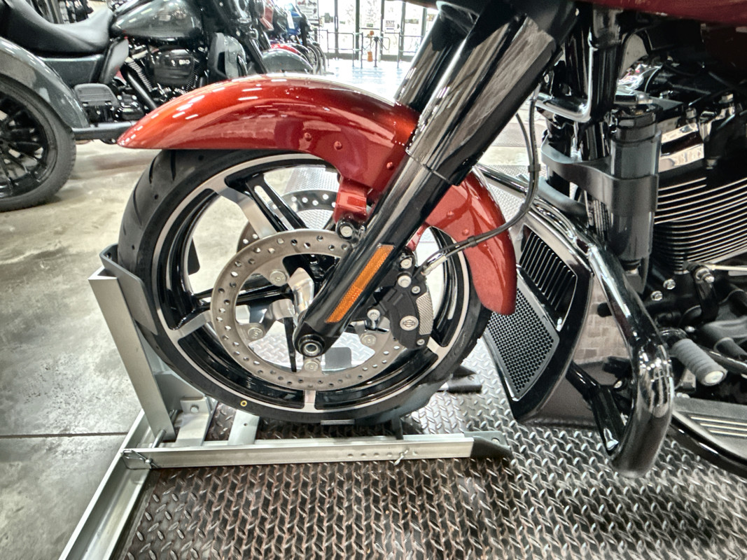 Road Glide®