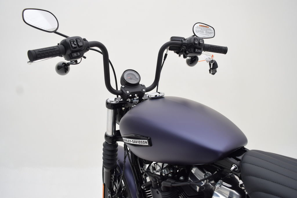 Street Bob®