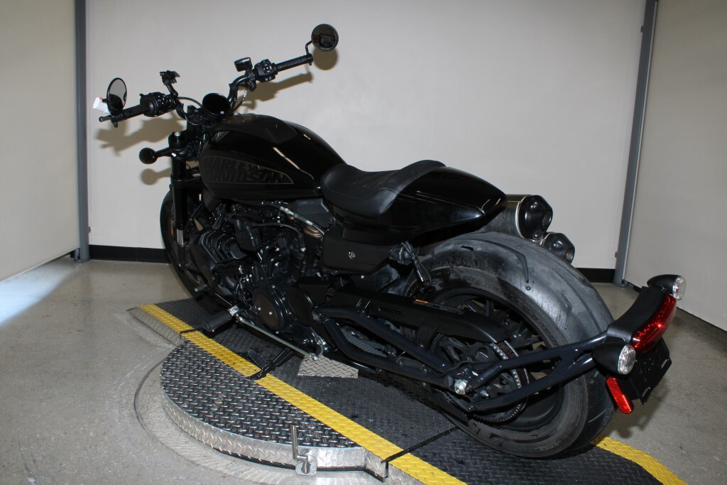 Sportster® S