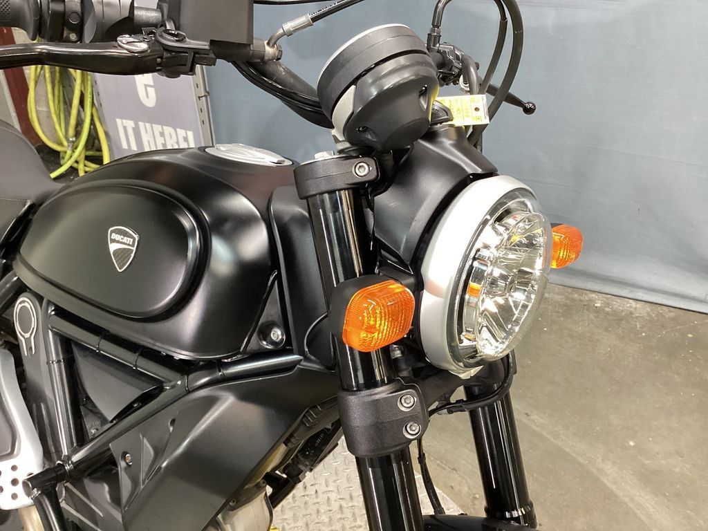 Scrambler Full Throttle ABS