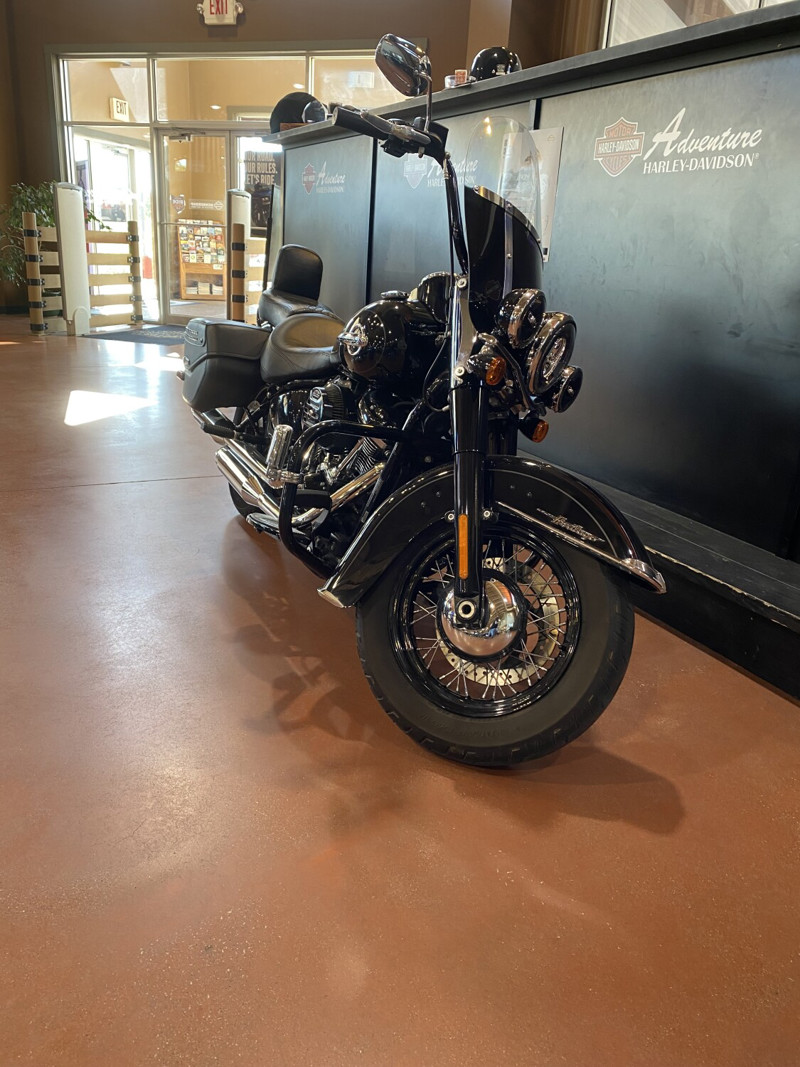 Softail® Heritage Classic 114