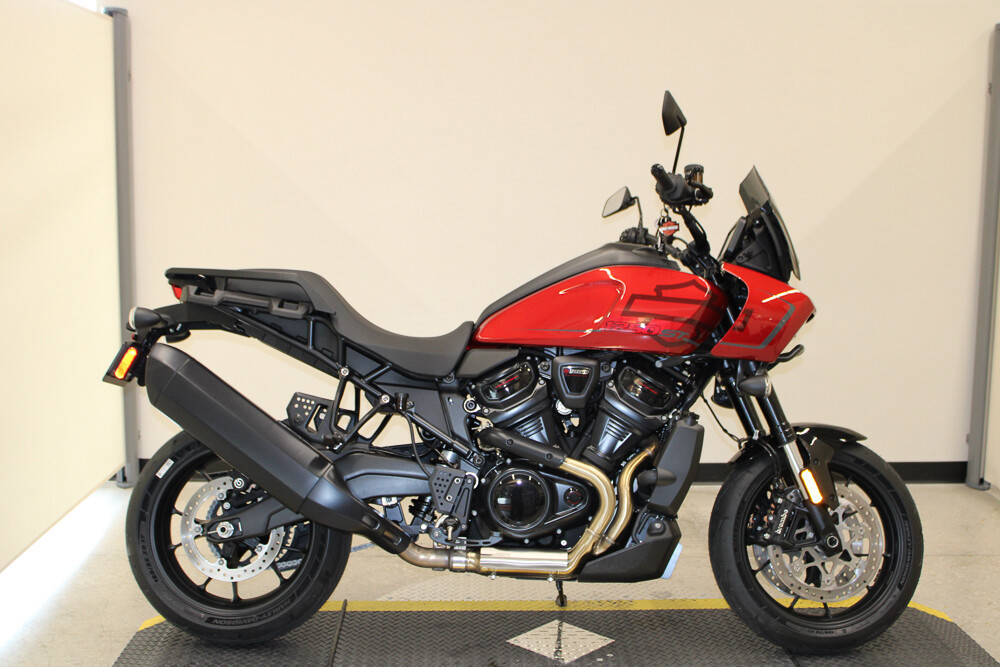 Pan America® 1250 ST