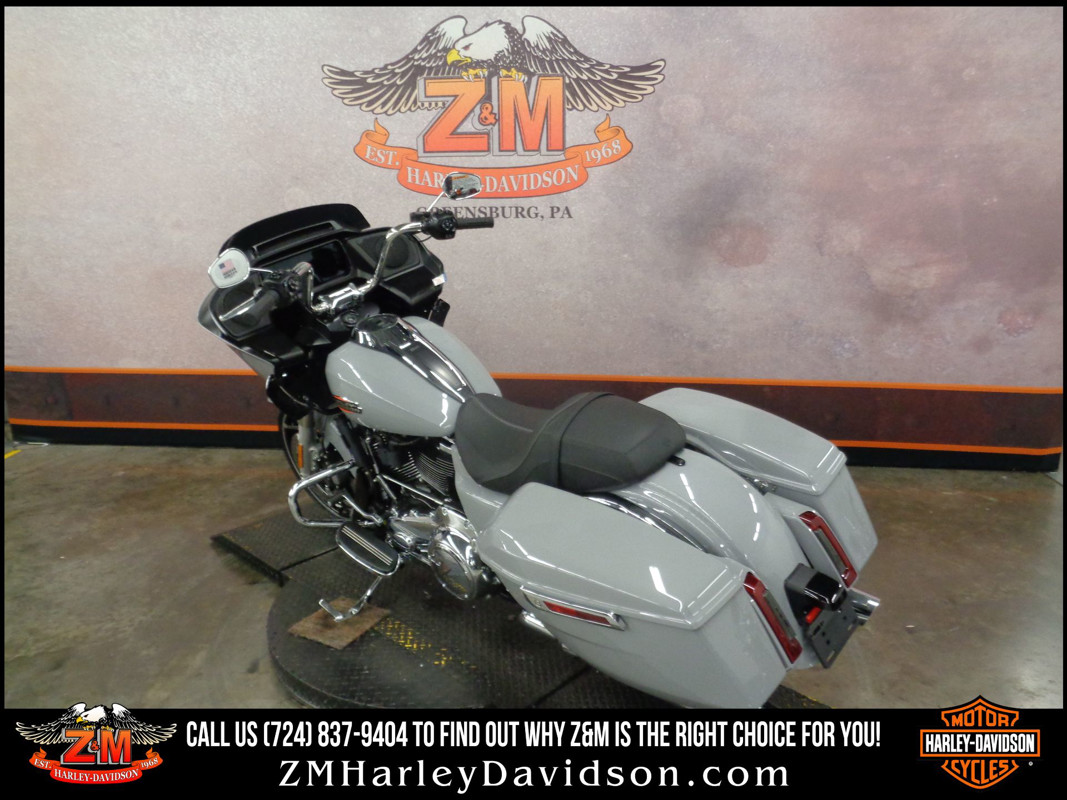 Road Glide®