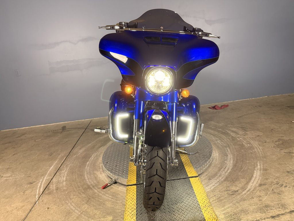 CVO® Street Glide®