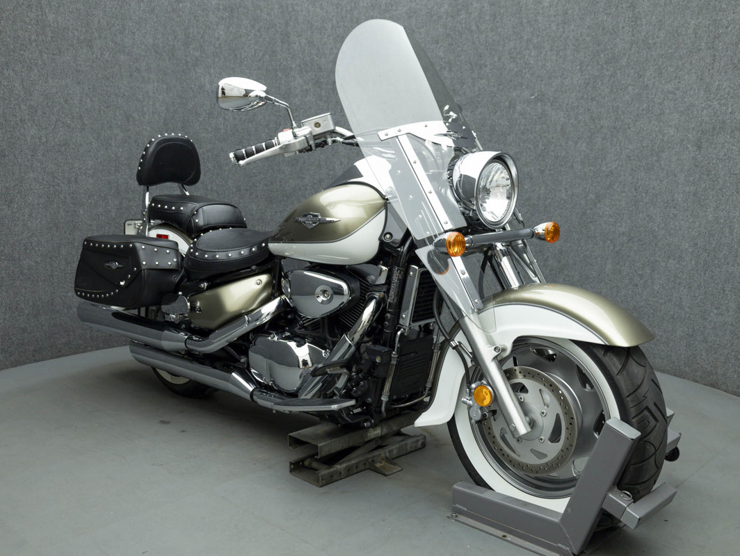 Boulevard 1500 (Intruder)
