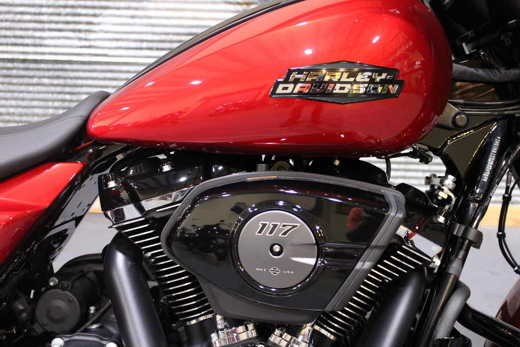 Street Glide®