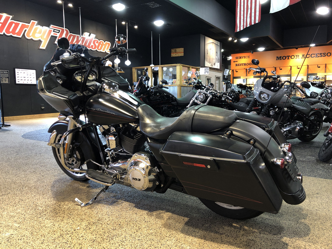 Road Glide® Custom