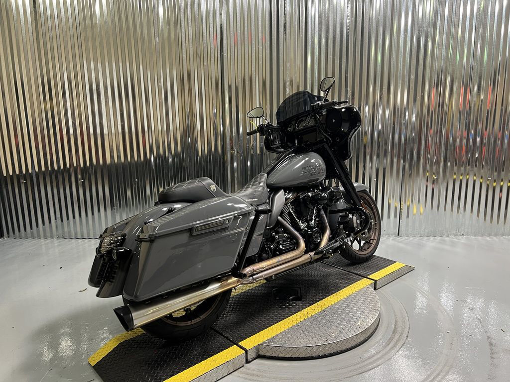 Street Glide® ST