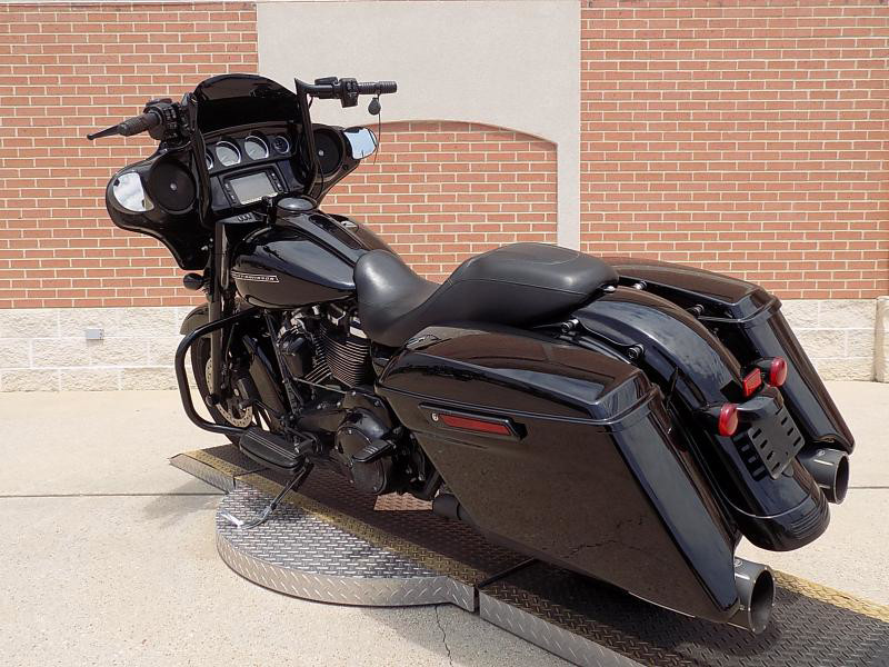 Street Glide® Special