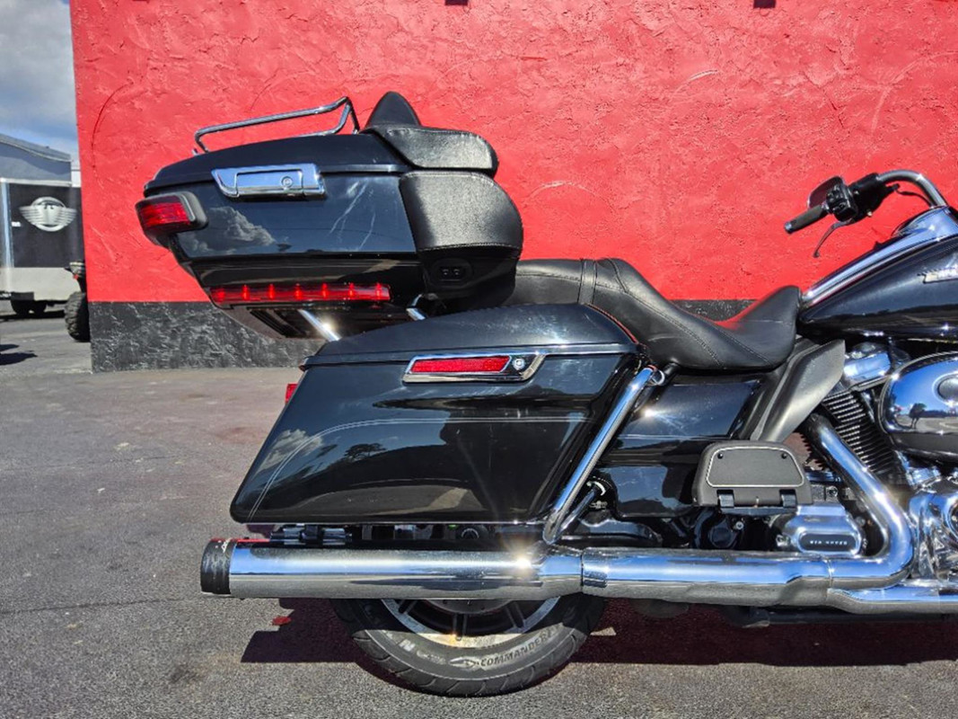 Road Glide® Ultra