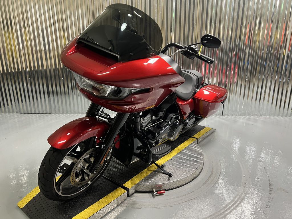 Road Glide®
