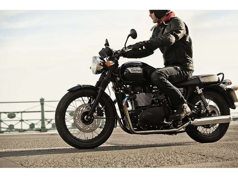 Bonneville T-100